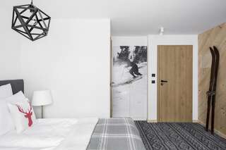 Отели типа «постель и завтрак» Villa Górska Ski & Bike Висла Двухместный номер с 1 кроватью и балконом-17